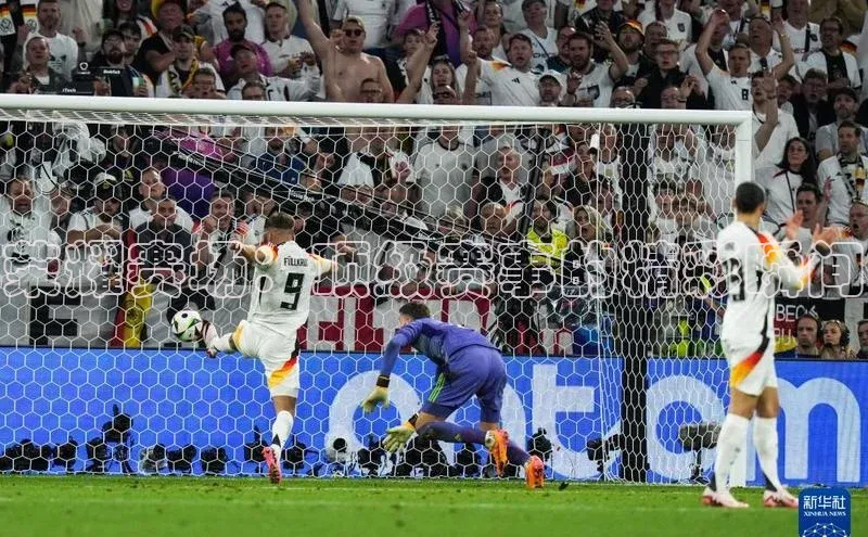 荣耀赛场：顶级赛事的精彩瞬间